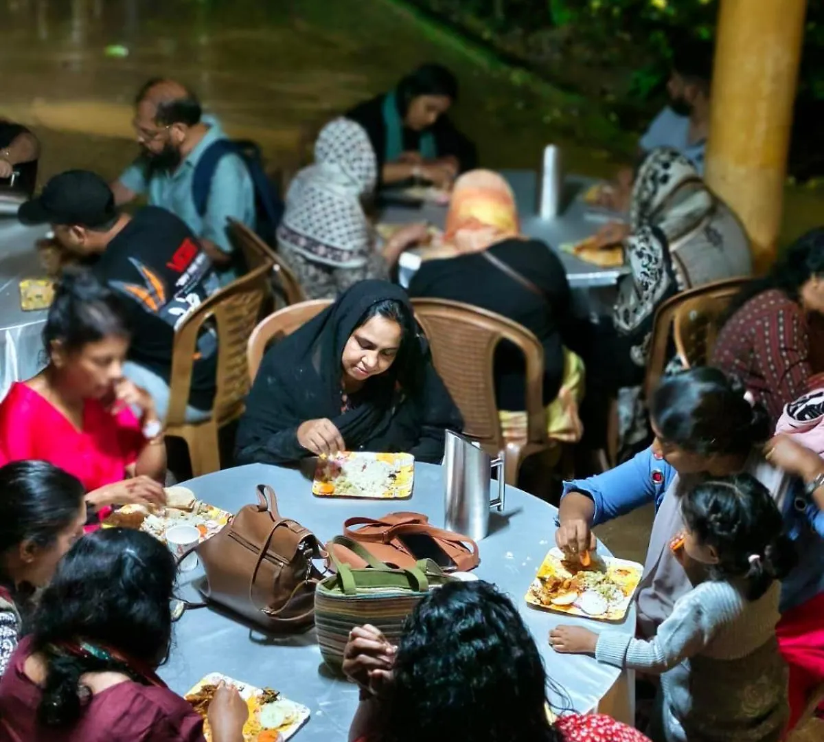 Hotel Boche 1000 Acre Meppādi 0*,