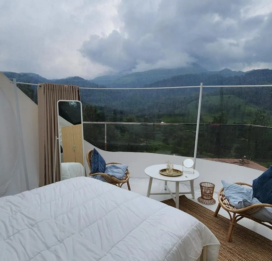 Camping Hotel Boche 1000 Acre Meppādi India