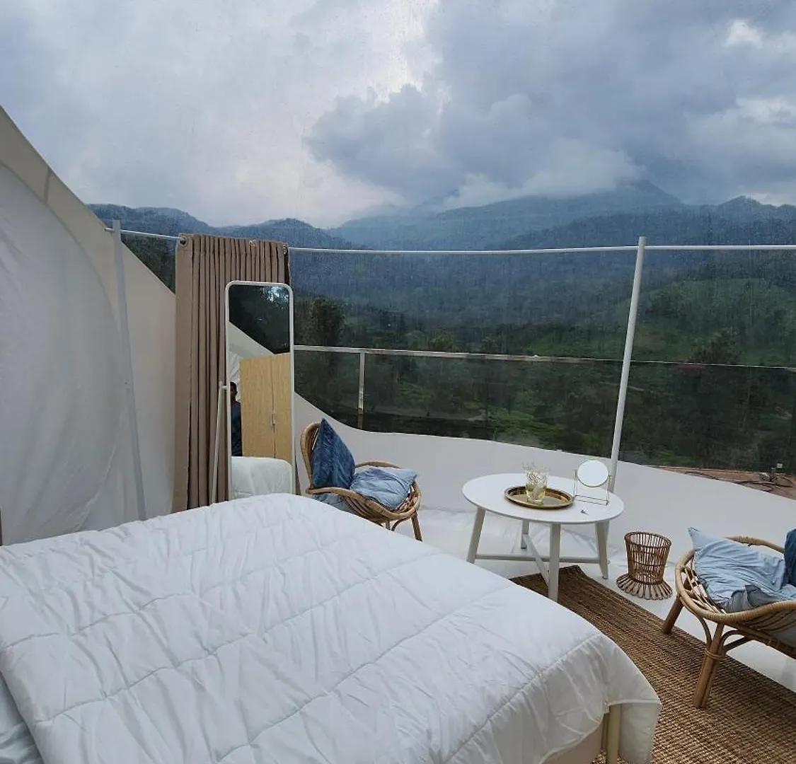 Camping Hotel Boche 1000 Acre Meppādi